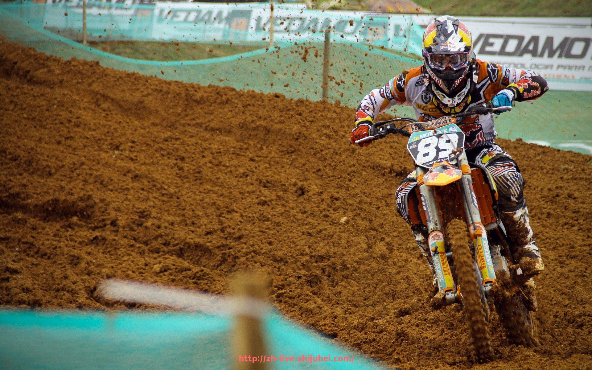 世俱杯直播-现场画面回顾：2025年世俱杯比赛实况片段精选